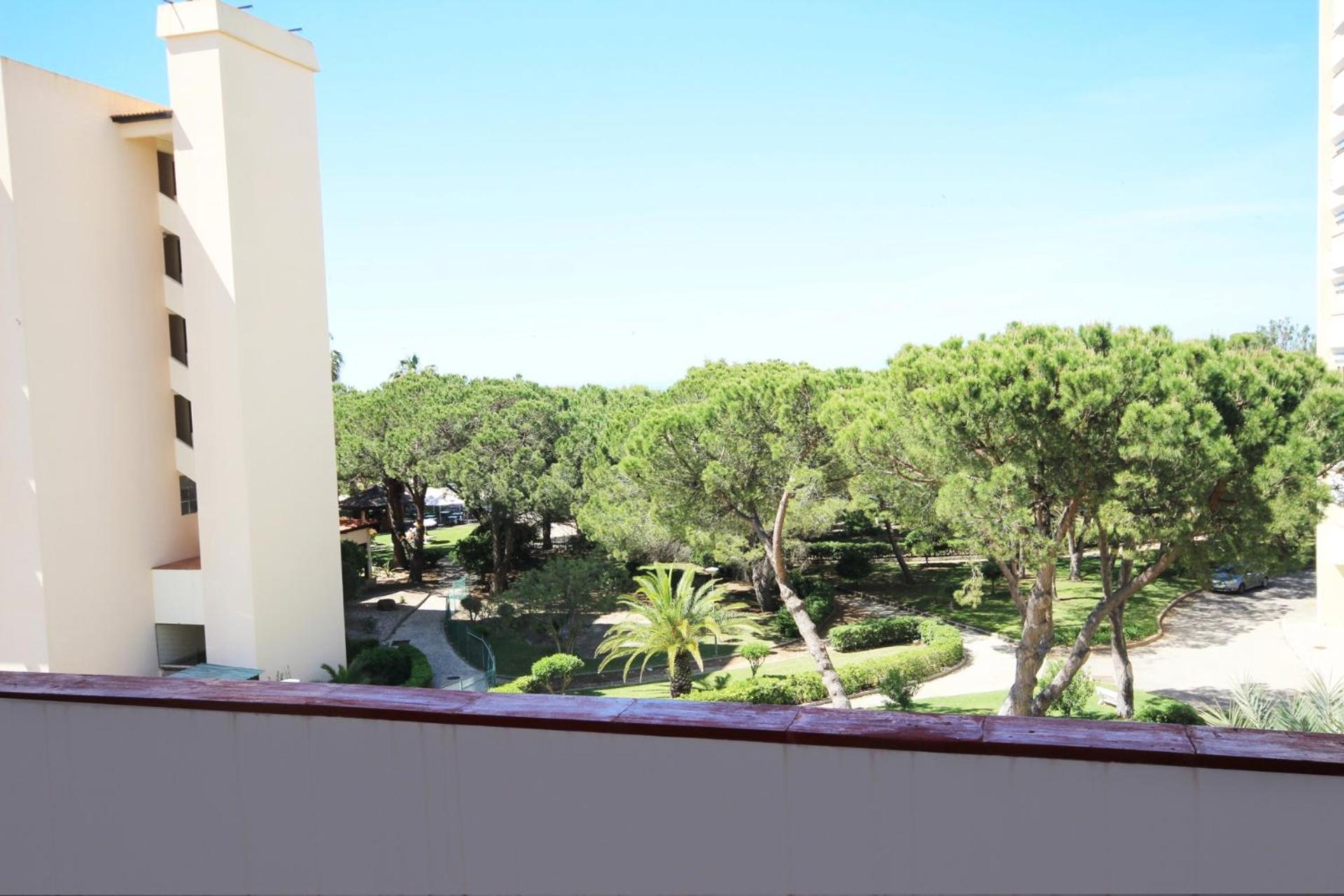 Apartment On The Beach By Amcf Alvor Bagian luar foto
